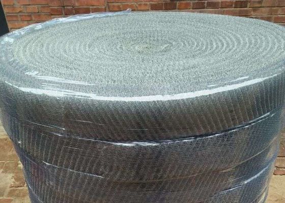 El alambre de hierro galvanizado hecho punto enreda listo grueso de 100m m Rolls lleno para el envío
