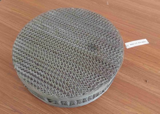 El metal de acero inoxidable de BX estructuró la torre química fina que embalaba interna